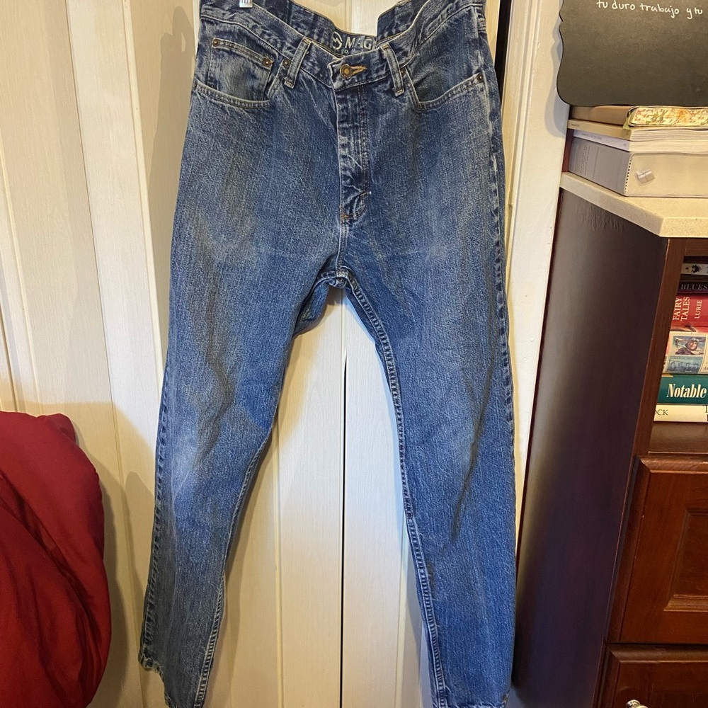Magellan Outdoors Classic Denim Jeans